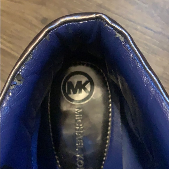 Michael Kors Sneakers - Picture 7 of 10